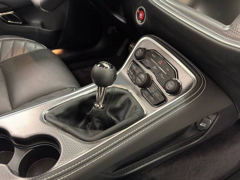 2016 Dodge Challenger SRT Hellcat