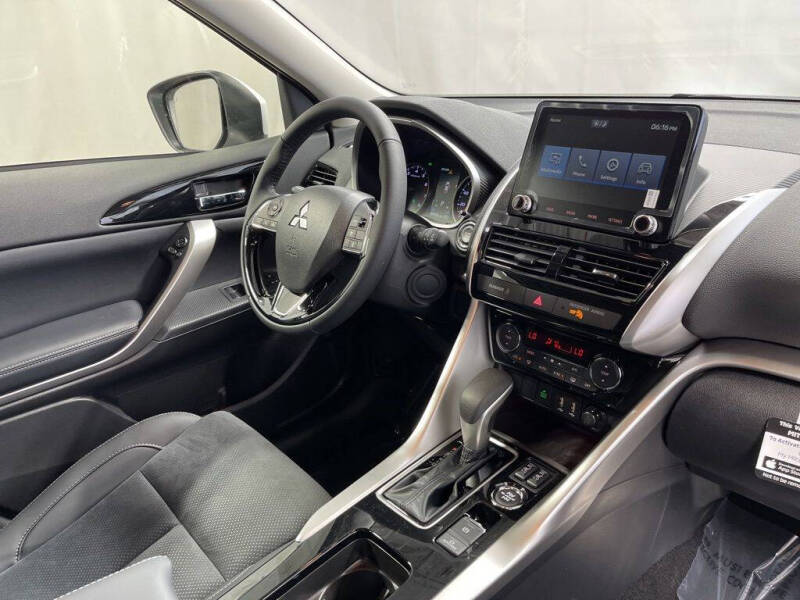 2026 Mitsubishi Eclipse Cross SE