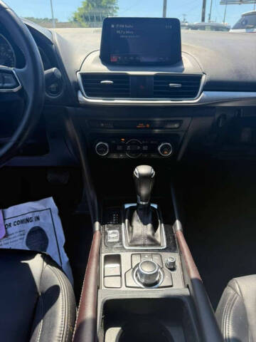 2017 Mazda MAZDA3