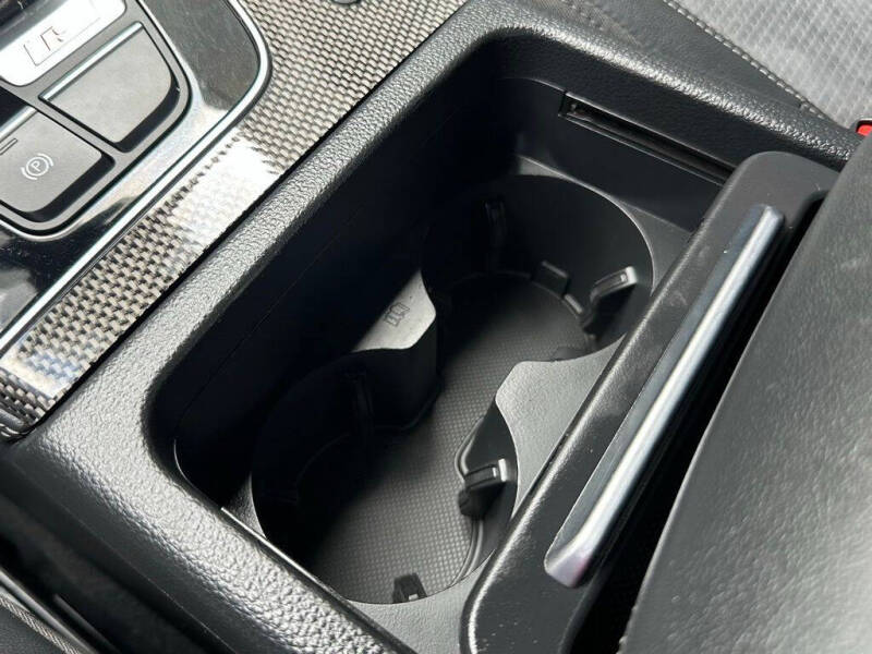 2022 Audi SQ5 3.0T quattro Premium Plus