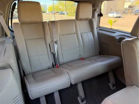 2012 Lincoln Navigator