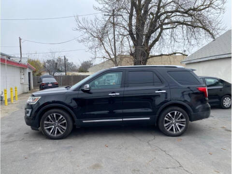 2016 Ford Explorer for sale at Dealers Choice Inc in Farmersville CA