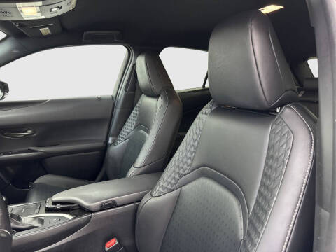 2021 Lexus UX 200