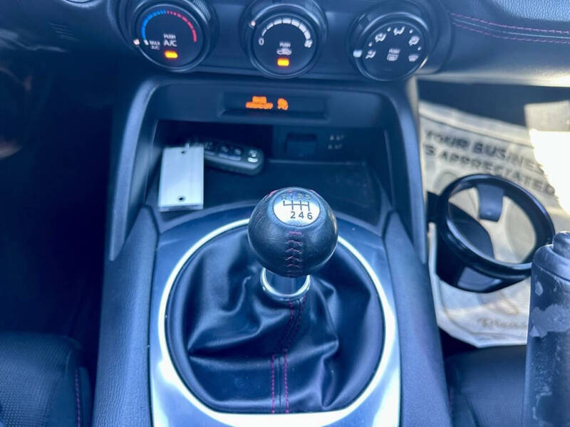 2016 Mazda MX-5 Miata Club