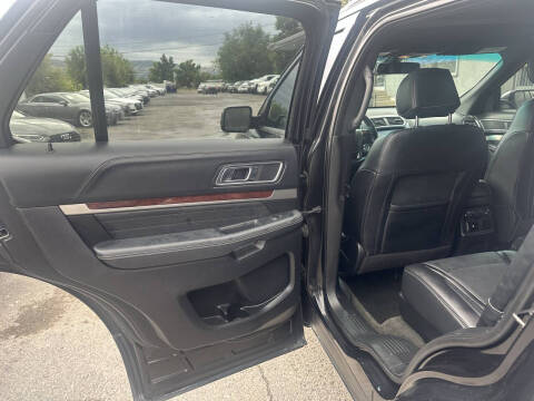 2016 Ford Explorer Platinum