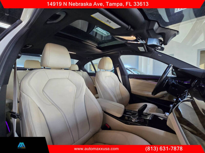 2017 BMW 5 Series 530i