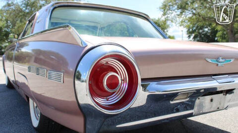 1962 Ford Thunderbird