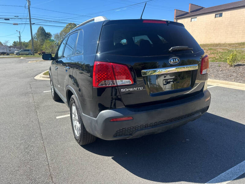 2012 Kia Sorento LX