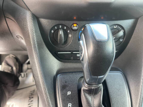 2015 Ford Transit Connect XLT
