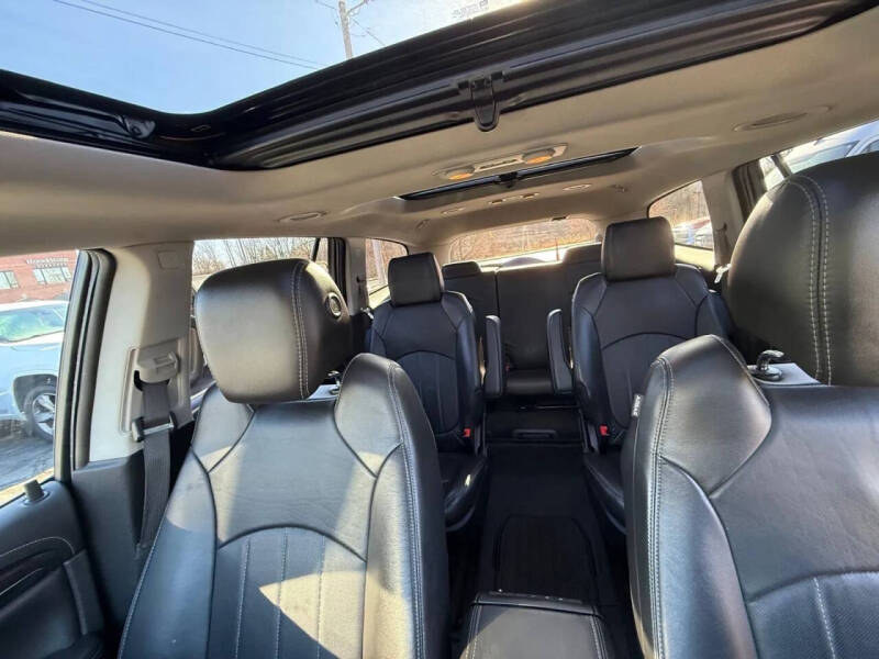 2017 Buick Enclave Leather