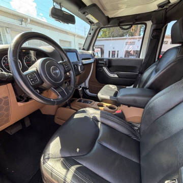 2013 Jeep Wrangler Unlimited Sahara