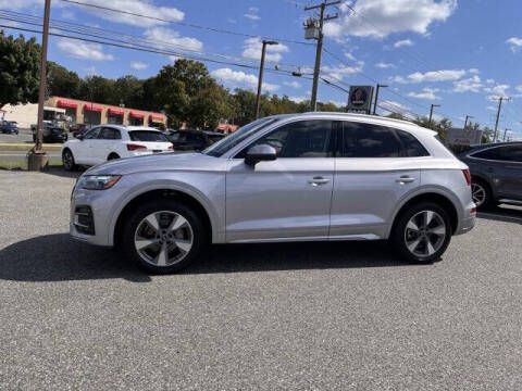 2023 Audi Q5 quattro Premium Plus 40 TFSI
