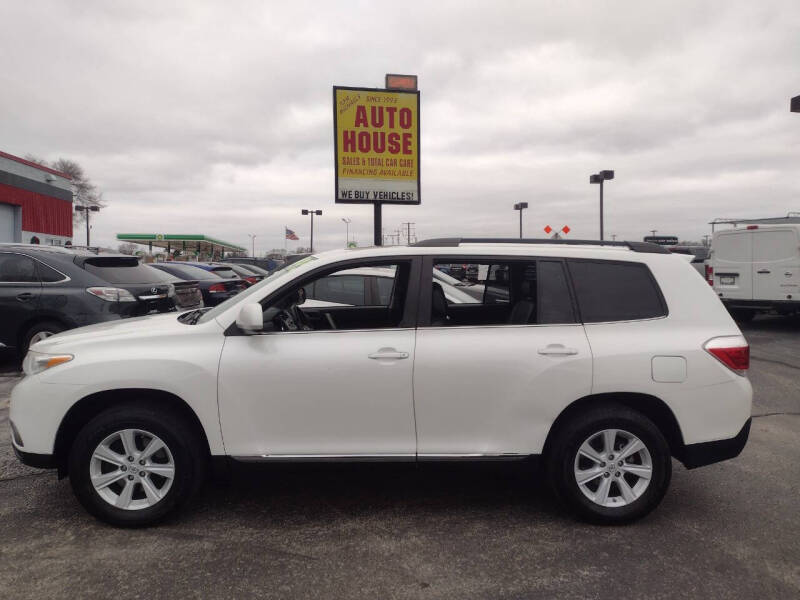 Toyota Highlander's photo