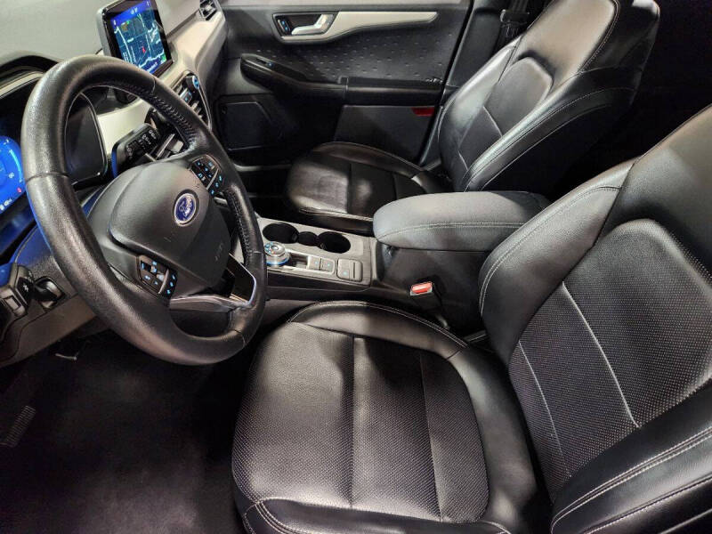 2020 Ford Escape Hybrid SE Sport