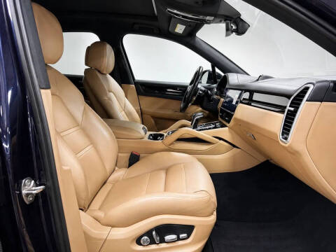 2019 Porsche Cayenne S
