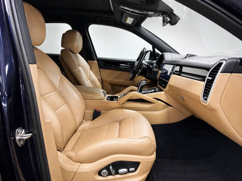 2019 Porsche Cayenne S