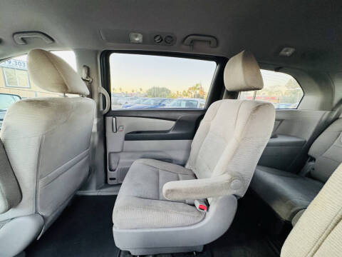 2011 Honda Odyssey LX