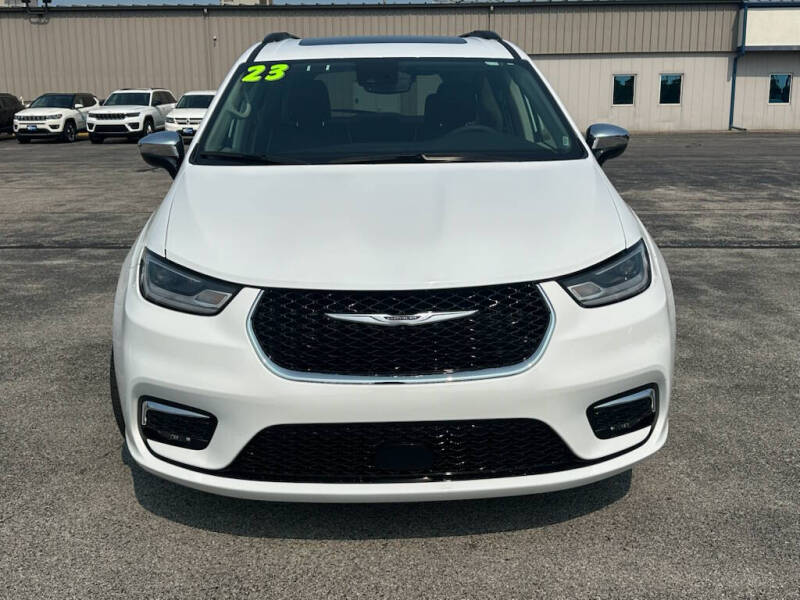 2023 Chrysler Pacifica Limited