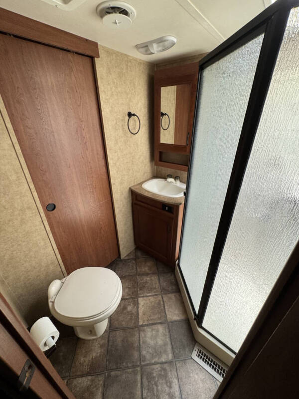 2013 Dutchmen Denali   330RLS