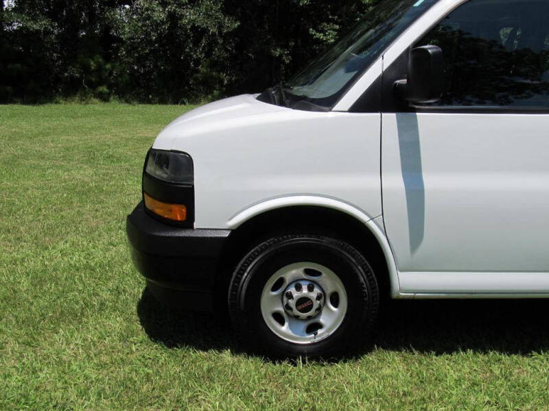 2022 GMC Savana 3500