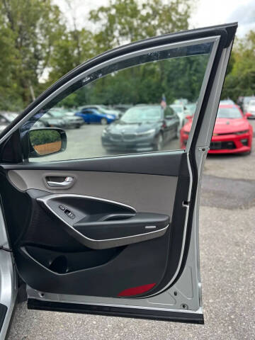 2017 Hyundai Santa Fe Sport 2.4L