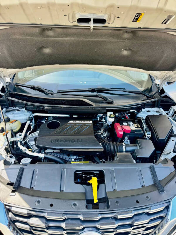 2022 Nissan Rogue SV
