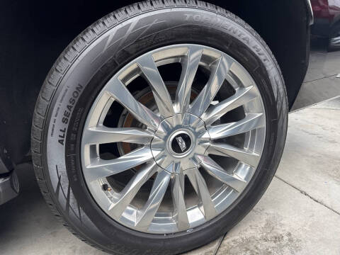 2022 Cadillac Escalade ESV Premium Luxury