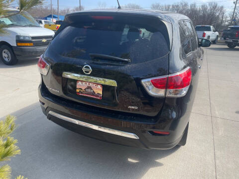 2014 Nissan Pathfinder S