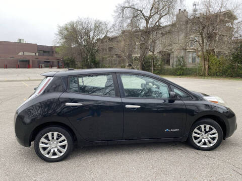 2014 Nissan LEAF S