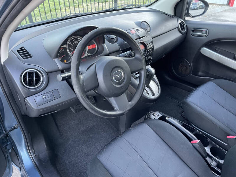 2014 Mazda MAZDA2 Sport
