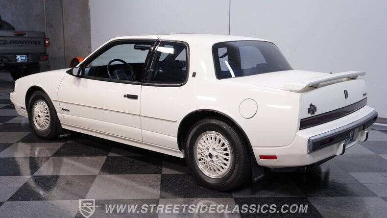 1989 Oldsmobile Toronado Trofeo