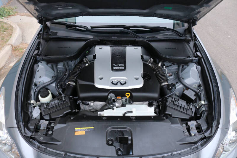 2013 Infiniti G37 Coupe x