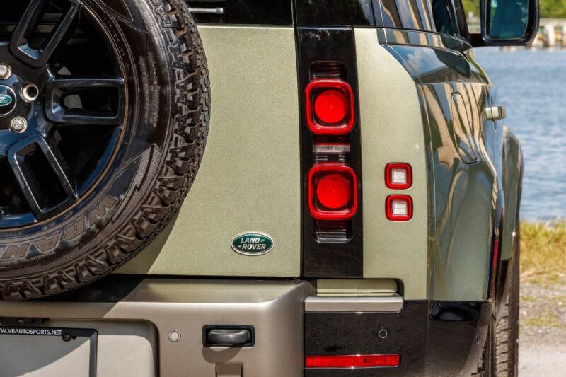 2021 Land Rover Defender 90 X-Dynamic S