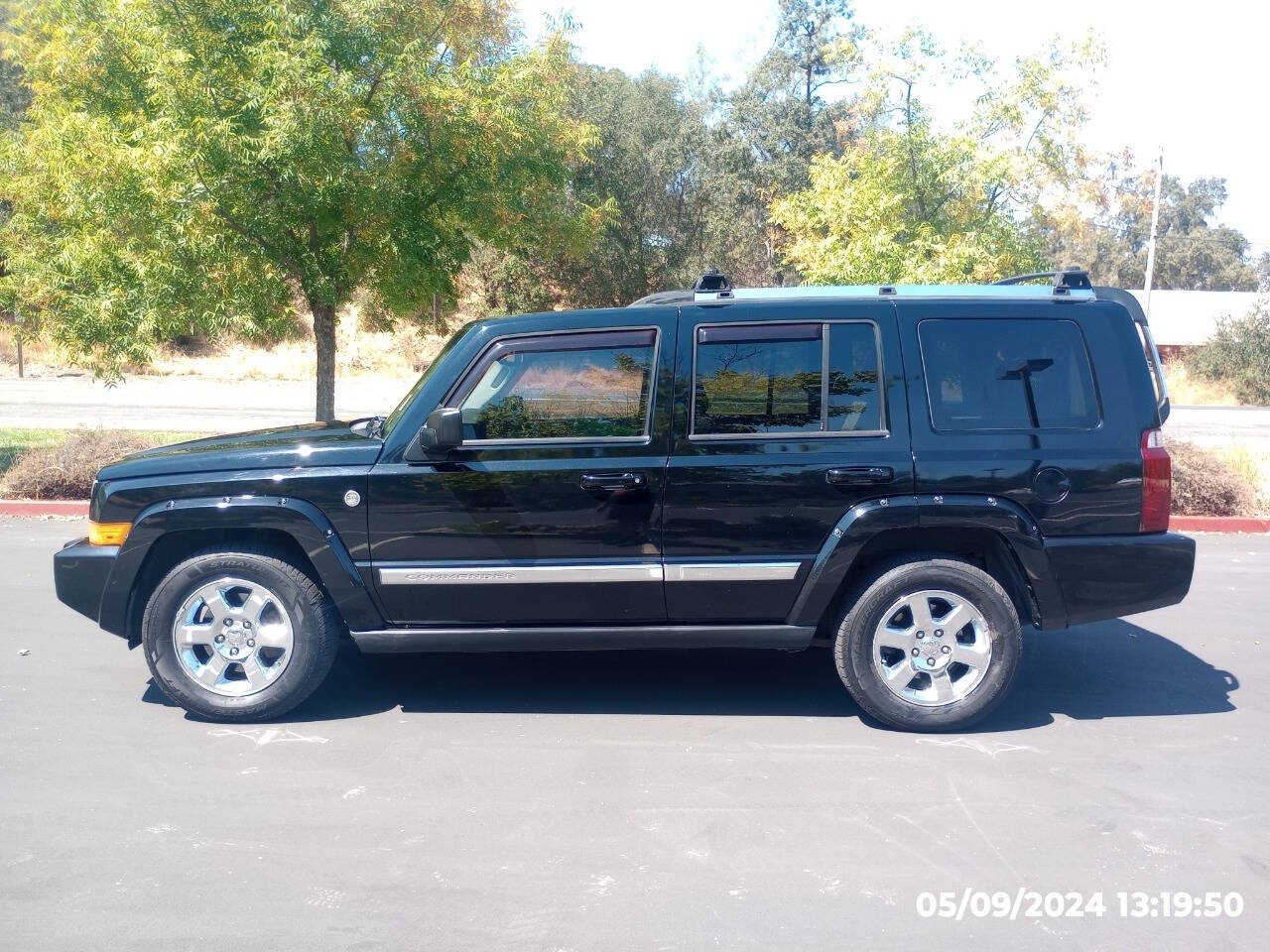 2006 Jeep Commander for sale at Autosnow4sale.Com in El Dorado, CA