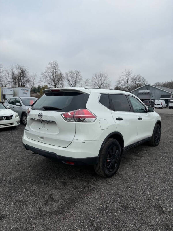 2016 Nissan Rogue S