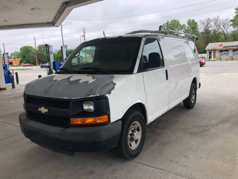 2009 Chevrolet Express Cargo for sale at JE Auto Sales LLC in Indianapolis IN