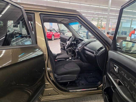 2012 Kia Soul +