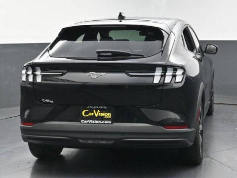 2024 Ford Mustang Mach-E Select