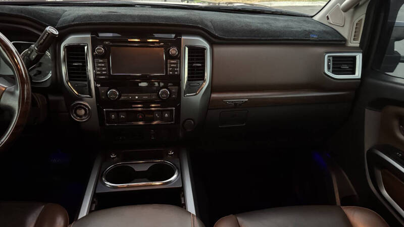 2016 Nissan Titan XD Platinum Reserve