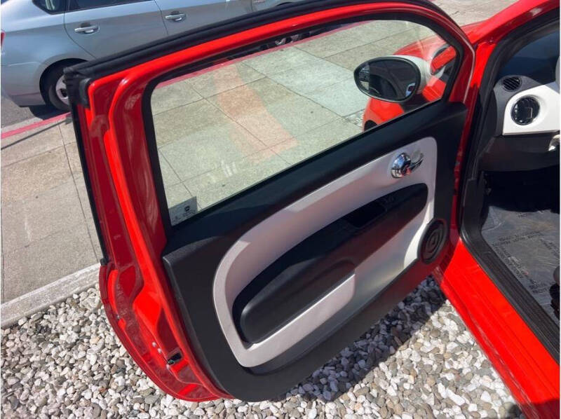2018 FIAT 500e