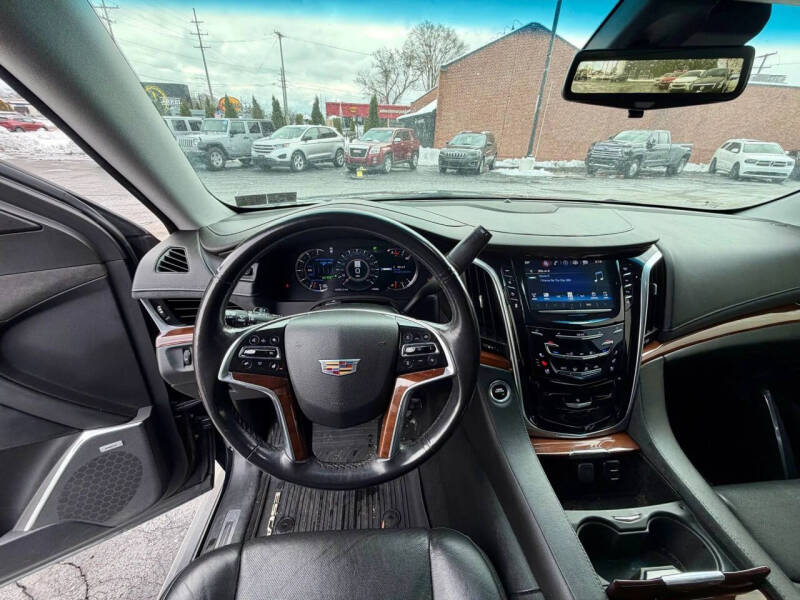 2018 Cadillac Escalade ESV Premium Luxury