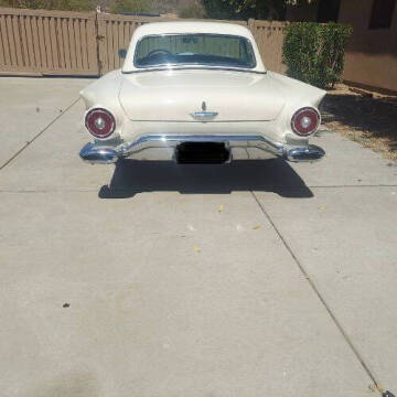 1957 Ford Thunderbird