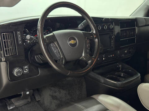 2017 Chevrolet Express 2500