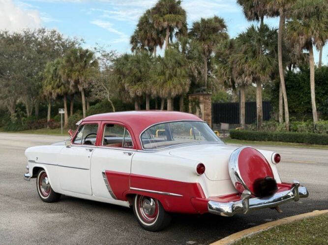 1953 Ford Customline