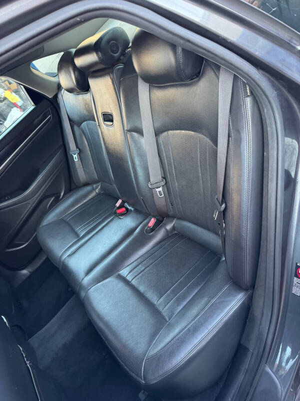 2018 Genesis G80 3.8