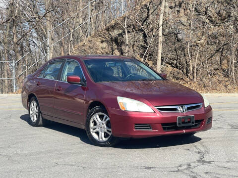 2006 Honda Accord for sale at ALPHA MOTORS in Troy NY