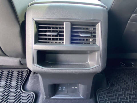 2022 Volkswagen Atlas Cross Sport V6 SEL R-Line 4Motion