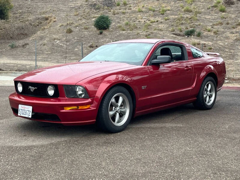 2006 Ford Mustang GT Deluxe