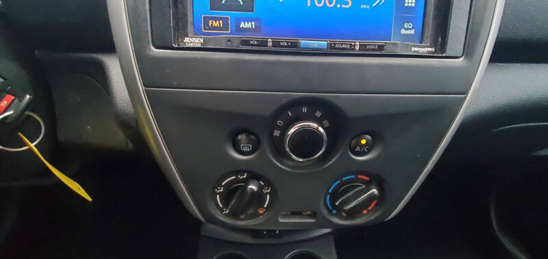 2017 Nissan Versa 1.6 SV