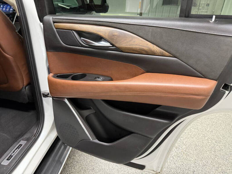 2016 Cadillac Escalade Premium Collection